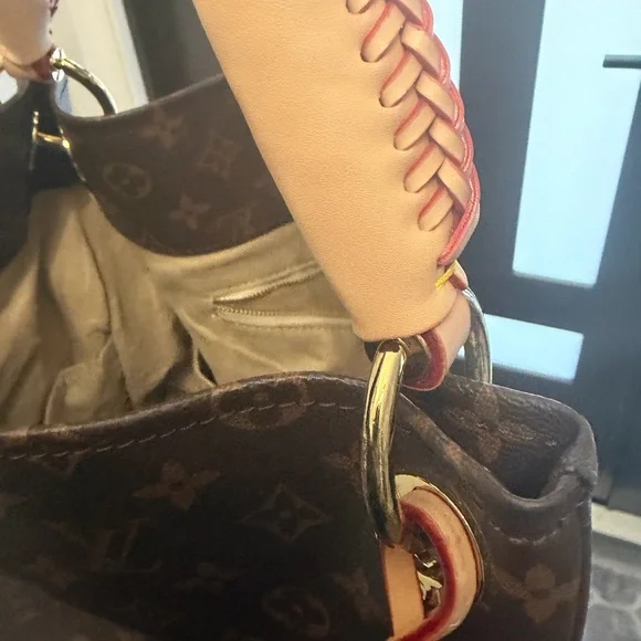 Designer Brown Monogram Tote Bag - Picture 4 of 9